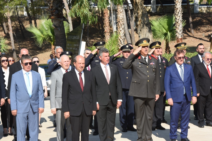 “15 Temmuz Demokrasi ve Milli Birlik Günü” nedeniyle Boğaz Şehitliği’nde tören düzenlendi