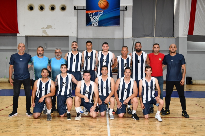  5’inci Polis Basketbol Turnuvası’nın şampiyonu Girne Polis Müdürlüğü takımı oldu