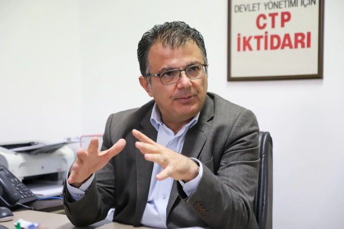 Asım Akansoy: Hükümet kendi beceriksizliğinin bedelini çalışanlara ödetiyor