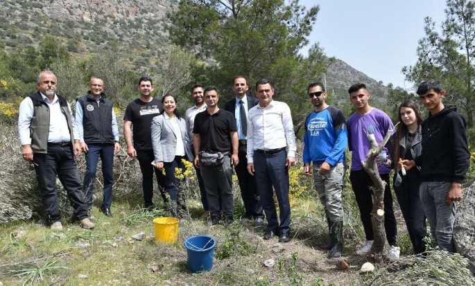 BAKAN OĞUZ “ ZEYTİNİN EKONOMİDEKİ YERİ ÖNEMLİ”