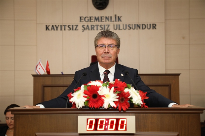  Başbakan Üstel:2024 yılı büyük yatırımların ve yeni reformların yılı olacak