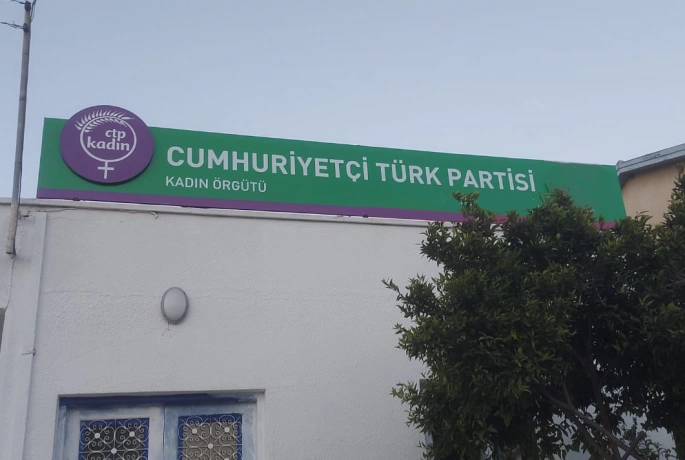 CTP Kadın Örgütü, Türkçe kurs ücretleri nedeniyle hükümeti eleştirdi