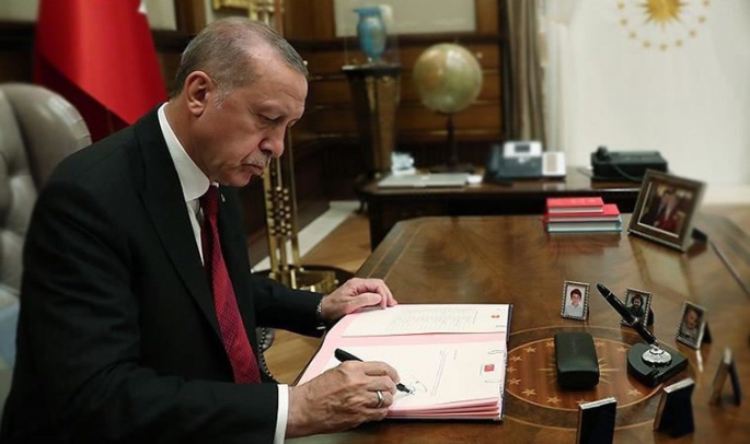 Cumhurbaşkanı Erdoğan, 3 bakan yardımcısını görevden aldı