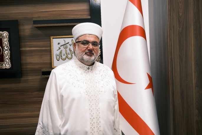  Din İşleri Başkanı Ünsal, Arnavut Camii saldırısını kınadı