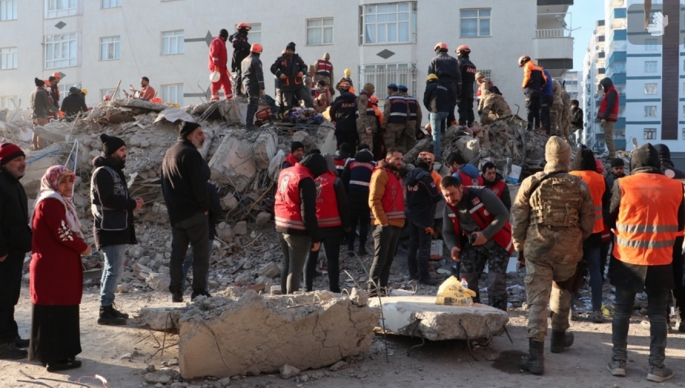 Diyarbakır'da depremde 100 kişinin öldüğü Hisami Apartmanı'na ilişkin davada karar çıktı