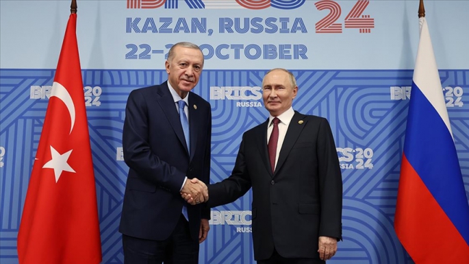  Erdoğan, BRICS Zirvesi kapsamında Rusya Devlet Başkanı Putin ile bir araya geldi