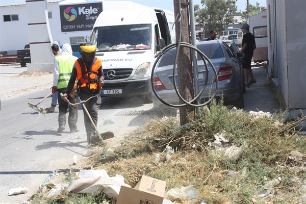 Gazimağusa Sanayi Bölgesi temizleniyor