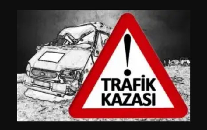  Gece geç saatlerde iki trafik kazası..20’li yaşlarda 3 kişi yaralandı