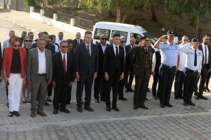 Göneyli Alayköy Belediyesi Atatürk’ü Aayköy’de düzenlendikleri törenle andı