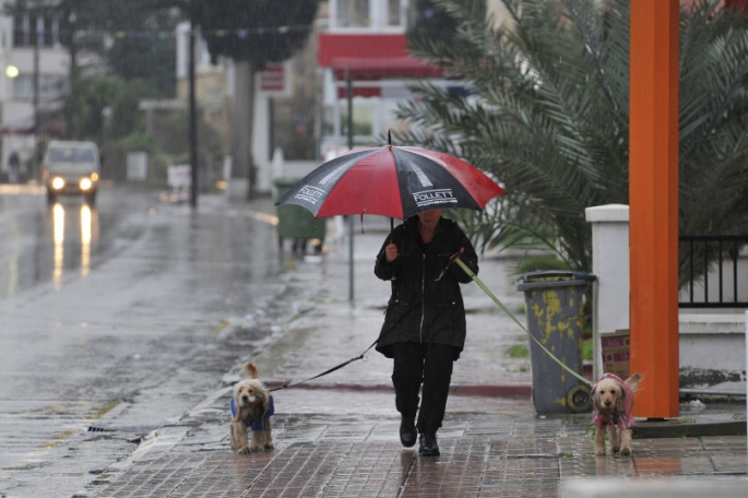  Hava, çarşamba gününe kadar yağmurlu olacak... Sıcaklık 26-29 derece