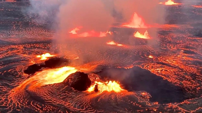  Hawaii'deki Kilauea Yanardağı 96 gün sonra tekrar faaliyete geçti