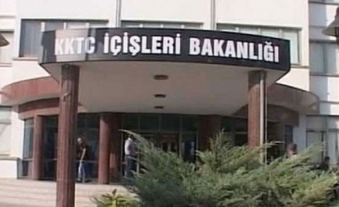 İçişleri Bakanlığı, Yerel Yönetimler Müdürlüğü ve Muhaceret Dairesi Müdürlüğü’nde görevli 2 personelin PCR test sonucu pozitif çıktı.