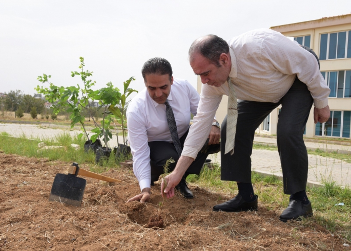 Kalkanlı Yaşam Evi’nde fidan dikildi