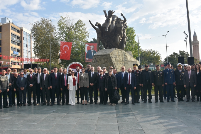 KKTC'nin 41. kuruluş yıl dönümü Antalya'da kutlandı