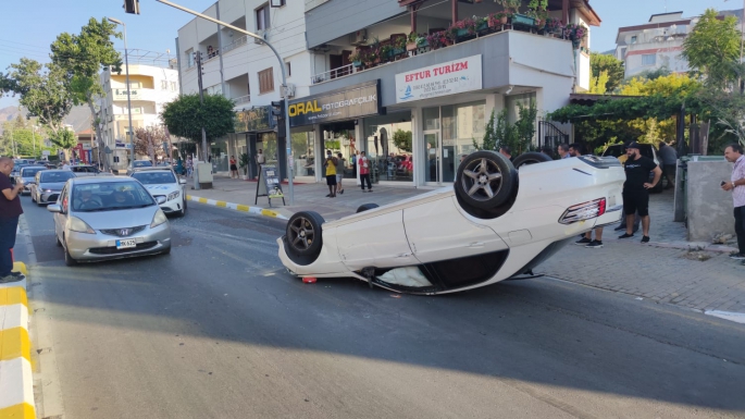 Kontrolden çıkarak devrildi 