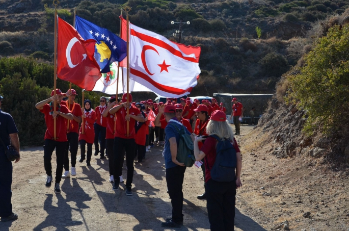  Lapta'da Erenköy kampı...İnce:  Ana tema gençlere milli bilinci aşılamak