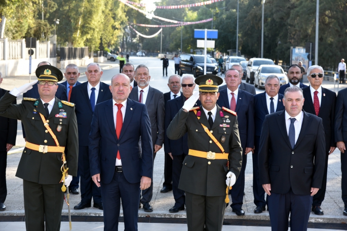  Lefkoşa Şehitler Anıtı’nda tören gerçekleştirildi...