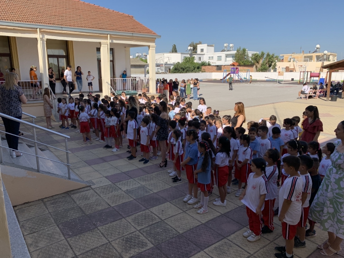 Okullarda karne heyecanı KKTC’de bu gün çocuklar karnelerini aldı