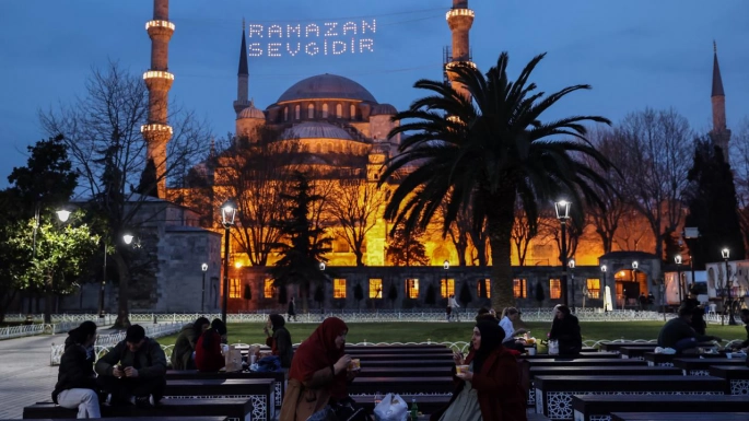 Ramazanın ilk iftarı bugün yapılacak