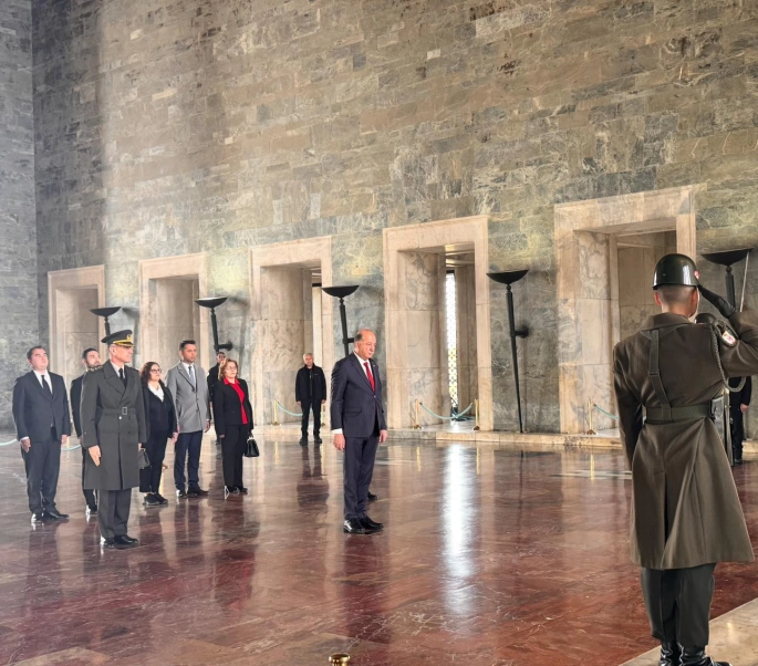 Sağlık Bakanı Dr. Hakan Dinçyürek, Anıtkabir'i ziyaret etti