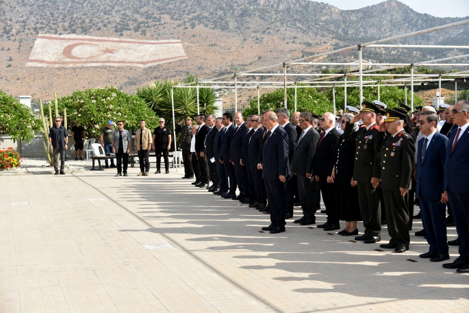 Şehitler, Taşkent’teki törende anıldı