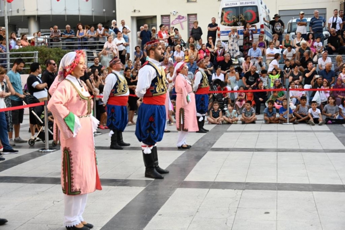 TUFAD İzmir’de gösterilerine devam ediyor